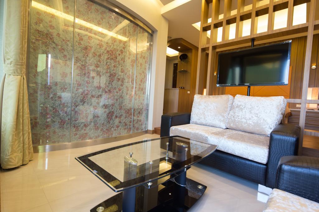 Homestay Moonlight Hotel