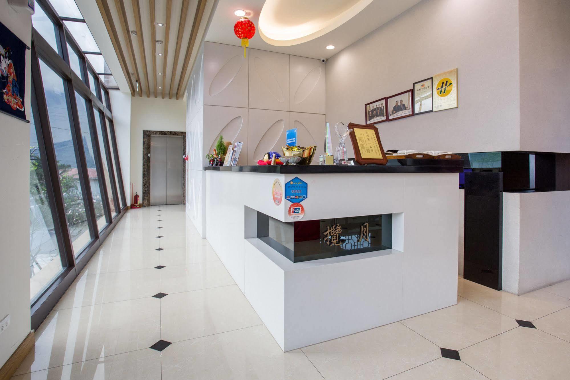 Moonlight Hotel Homestay